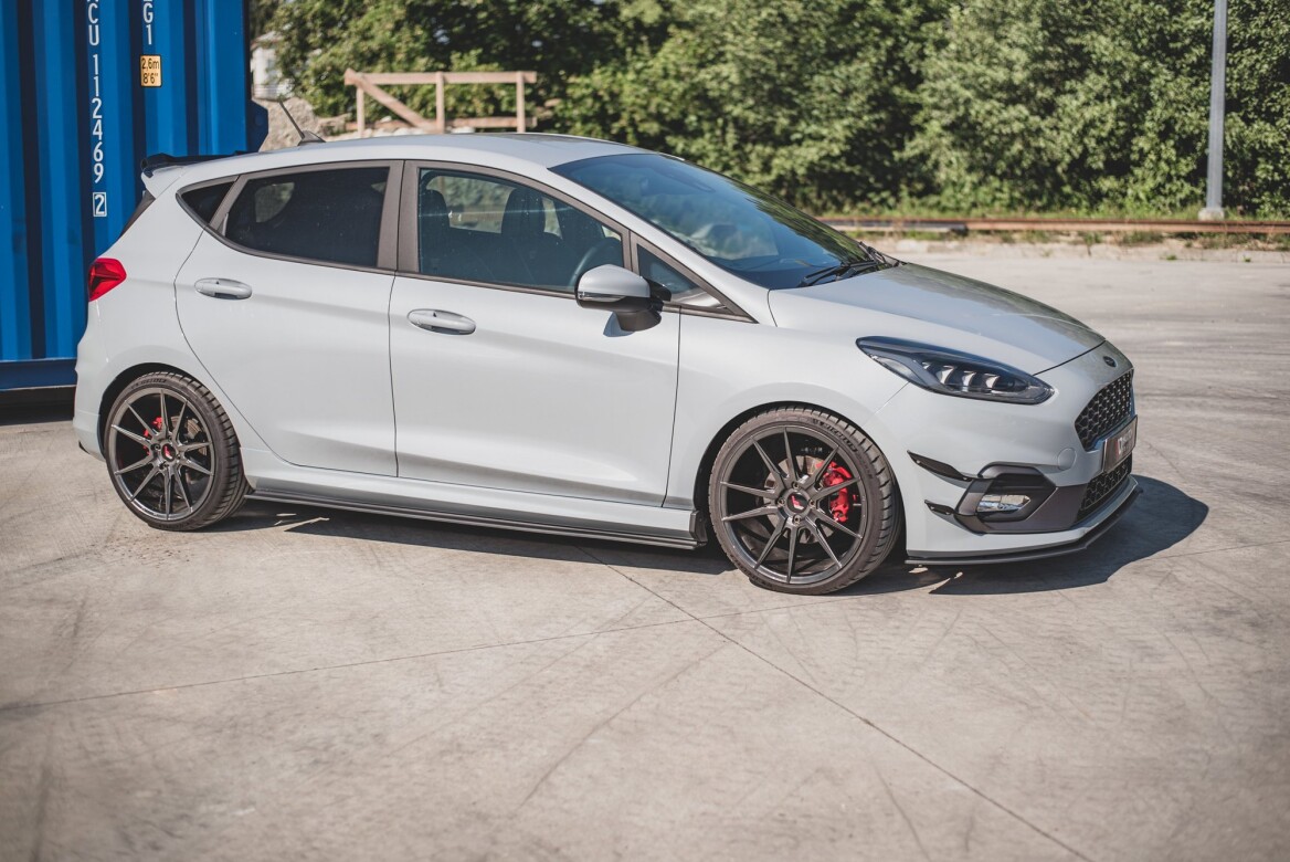 Street Pro Seitenschweller Ansatz Cup Leisten für Ford Fiesta Mk8 ST / ST-Line