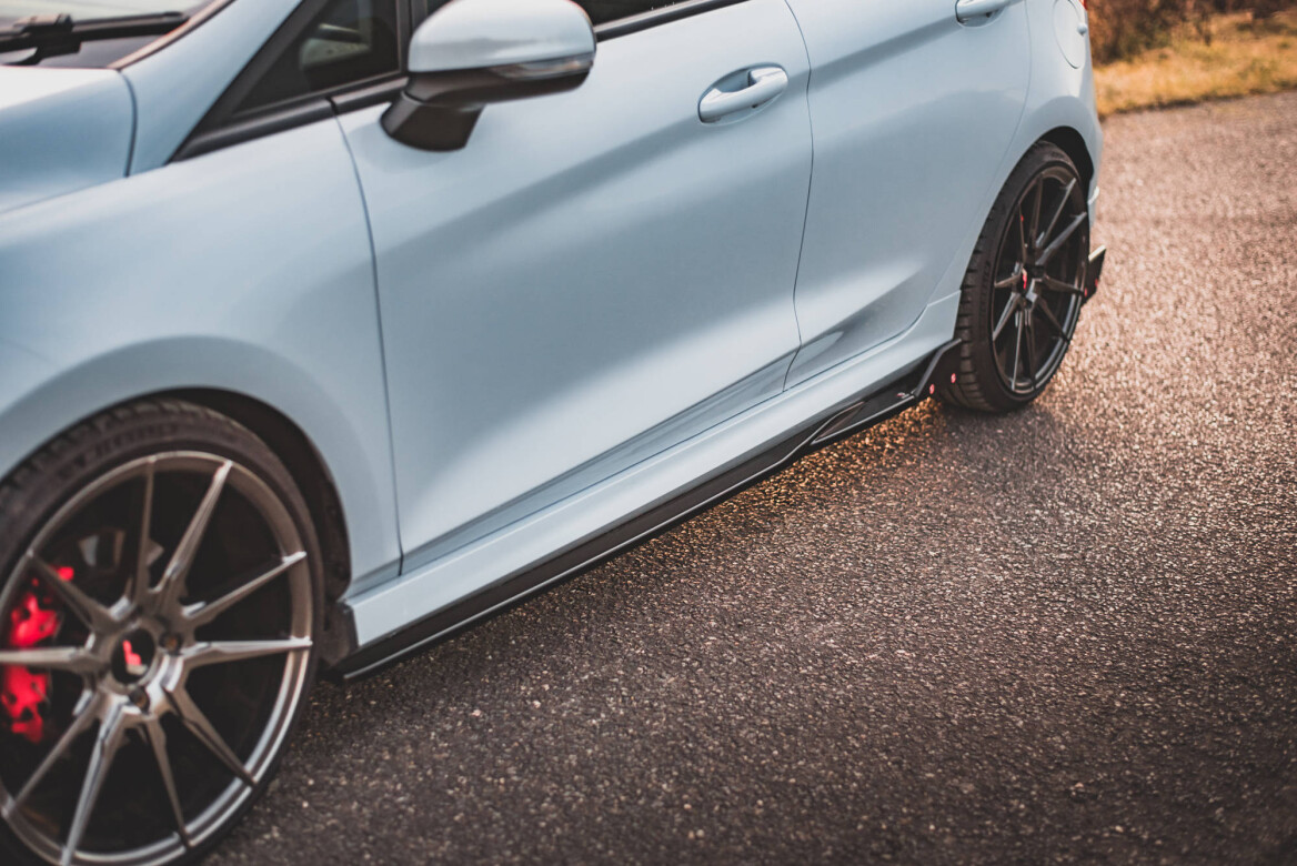 Seitenschweller Ansatz Cup Leisten V.2 + Flaps für Ford Fiesta ST / ST-Line