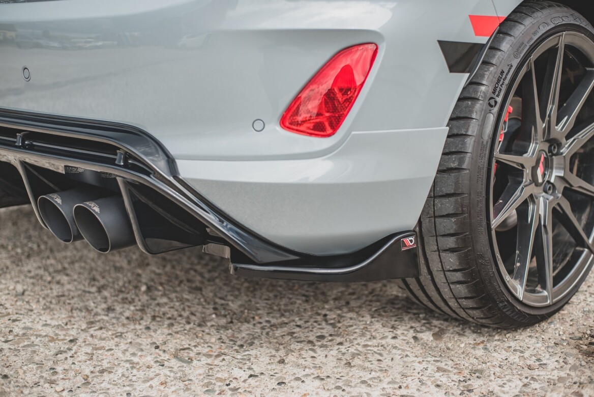Heck Ansatz Flaps Diffusor für Ford FIesta Mk8 ST schwarz Hochglanz