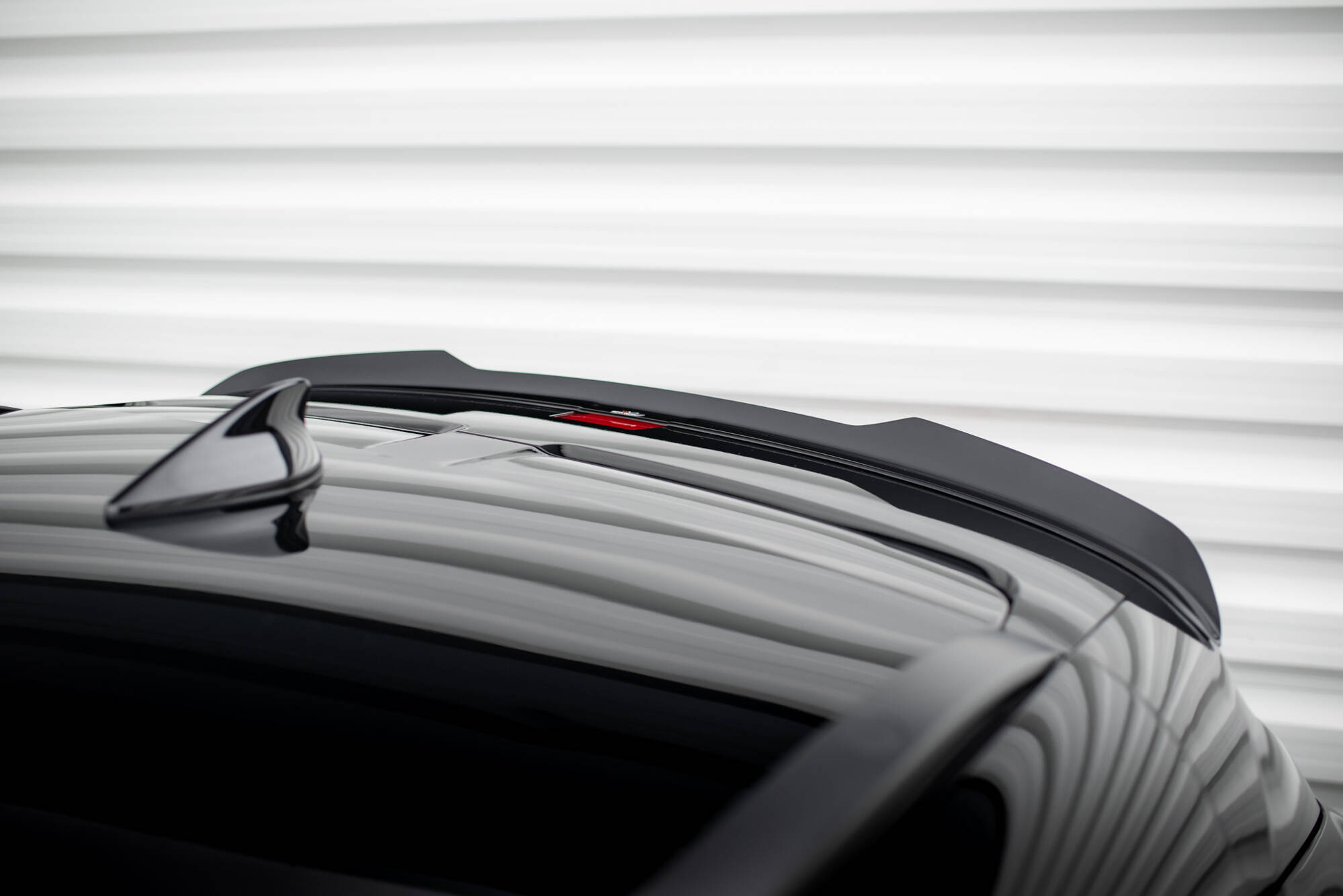 Spoiler CAP für Hyundai Kona N-Line Mk2 schwarz Hochglanz
