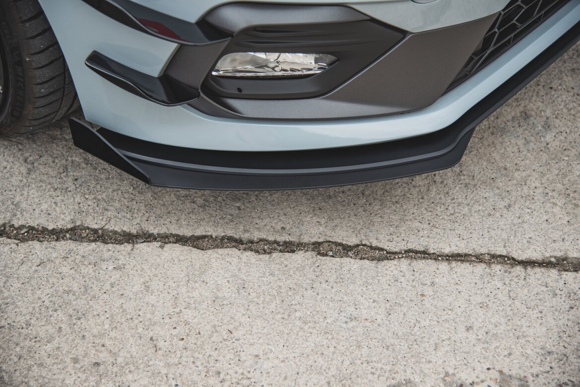 Street Pro Front Stoßstangen Flaps für Ford Fiesta Mk8 ST / ST-Line