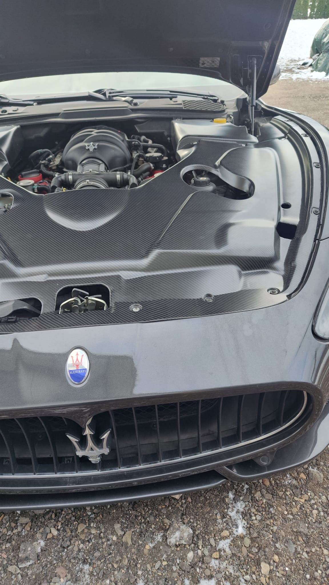 Carbon Motorabdeckung für Maserati Grantourismo