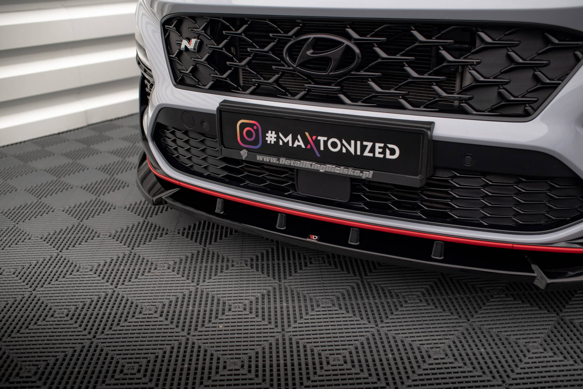 Front Ansatz V.2 für Hyundai Kona N Mk1 schwarz Hochglanz